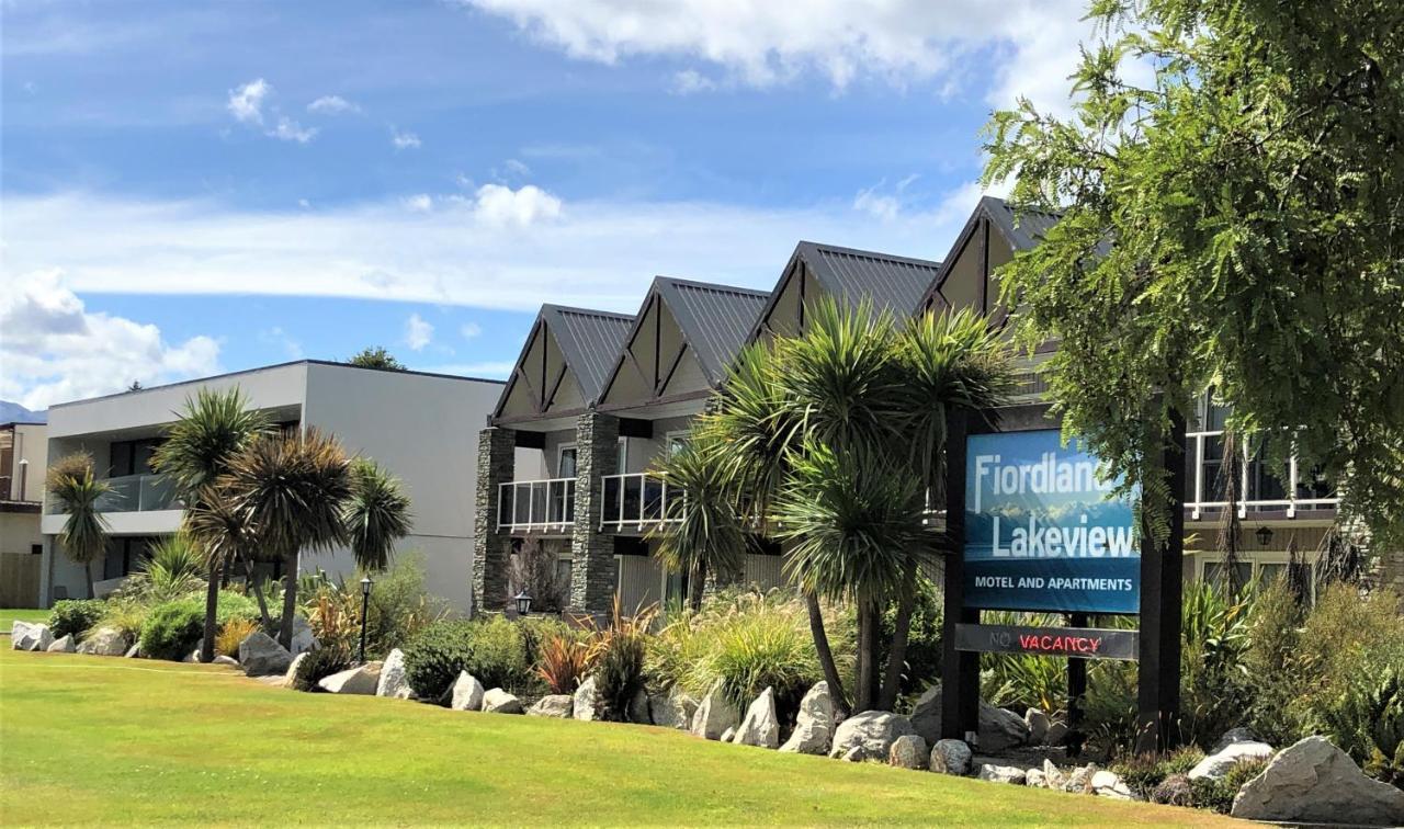 Fiordland Lakeview Motel And Apartments Te Anau Ngoại thất bức ảnh